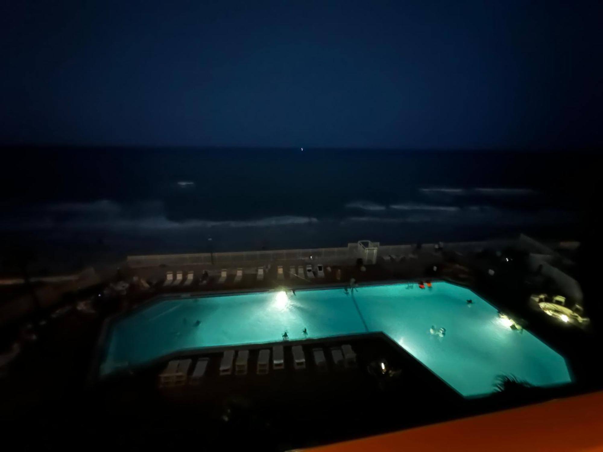 Апарт готель Oceanfront Oasis Дейтона-Біч Екстер'єр фото